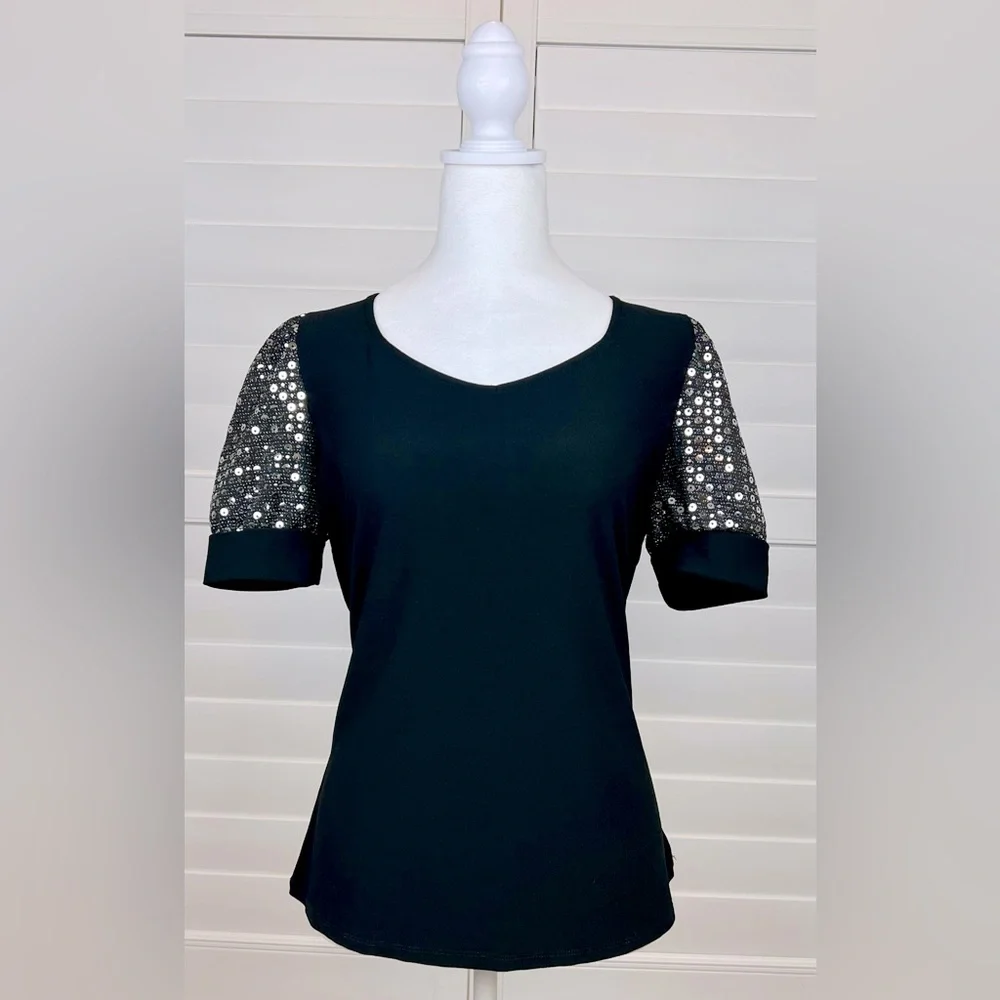 Black Top w/Silver Sequined Sleeves Sz P-M, by 89Th+ Madison - Picture 1 of 6